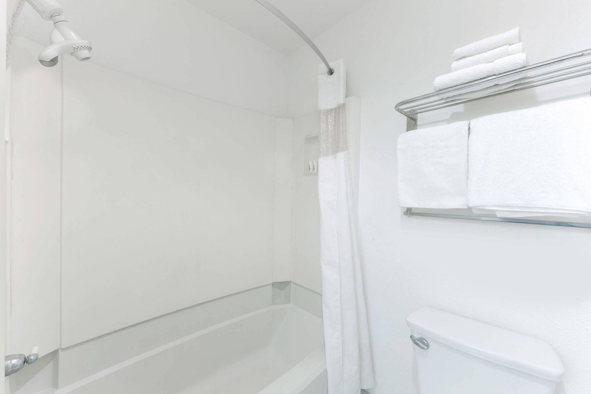 Steinbeck Lodge サリナス エクステリア 写真