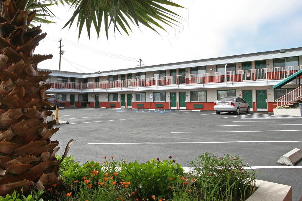 Steinbeck Lodge サリナス エクステリア 写真